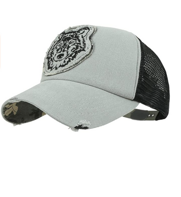 ILILILY Wolf Shape Light Grey Cap