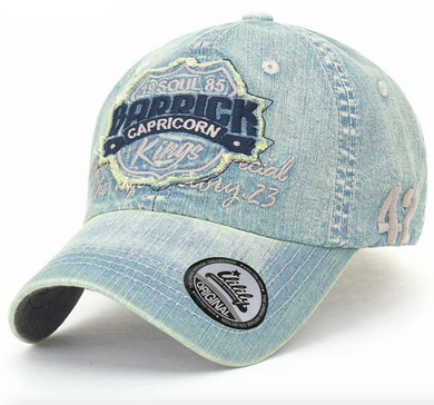 ILILILY 'Capricorn' Light Blue Denim Cap